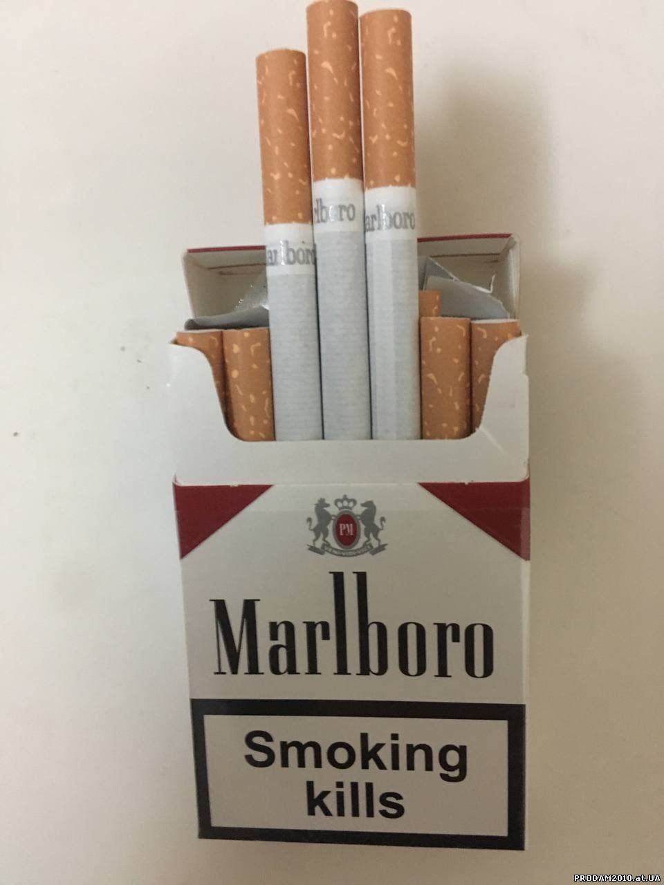 Marlboro red 2022. Мальборо компакт зеленый. Сигареты мальборо дьюти. Marlboro red камаз. Сигареты мальборо камаз.
